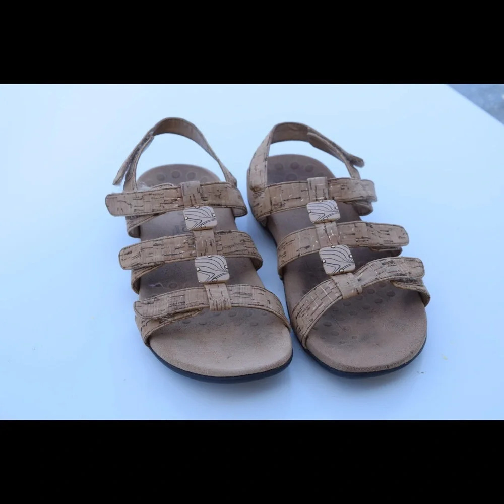 Vionic Sandals - Picture 4 of 7
